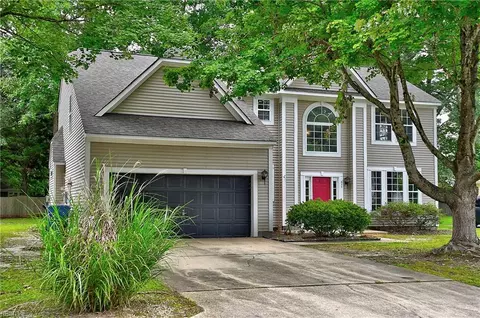 605 September Ln, Chesapeake, VA 23322
