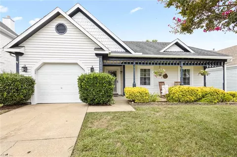 1033 Swapscott Ct, Virginia Beach, VA 23454