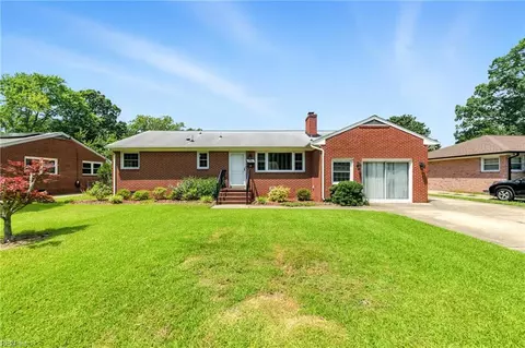 1791 Revere Dr, Hampton, VA 23664