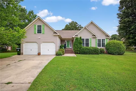 111 Willow Wood Ave, Smithfield, VA 23430