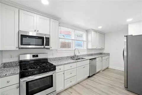 1416 Portsmouth Blvd, Portsmouth, VA 23704