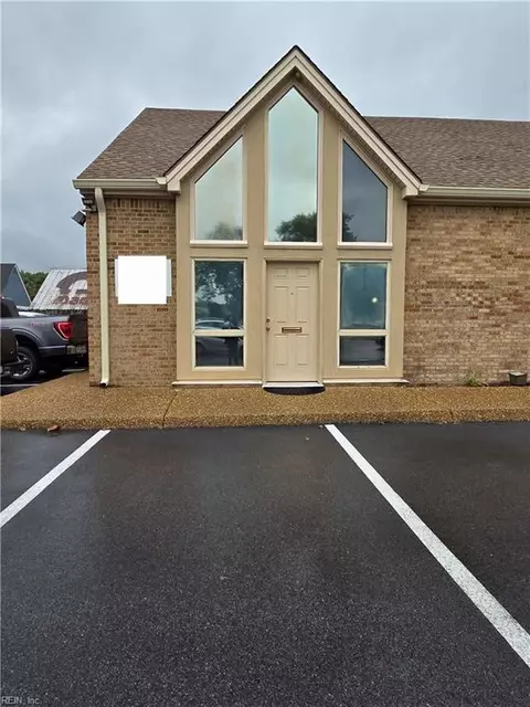 6064 Indian River Rd #204, Virginia Beach, VA 23464