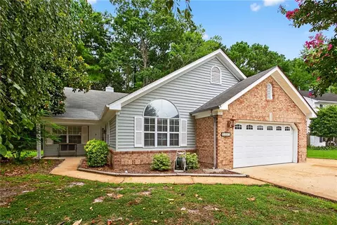 2008 Aloma Dr, Virginia Beach, VA 23453