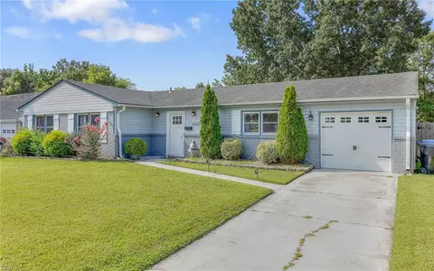 4005 W Colonial Pw Pkwy, Virginia Beach, VA 23452
