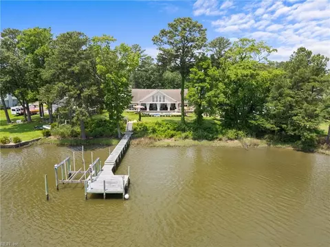 2229 Branch Dr, Chesapeake, VA 23321