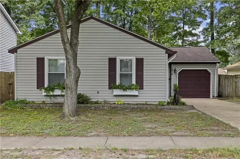 1410 Larkview Dr, Virginia Beach, VA 23454