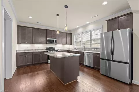 2106 Liberty St, Chesapeake, VA 23324