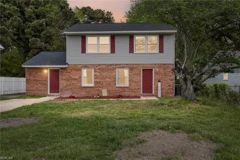105 Ireland St, Hampton, VA 23663