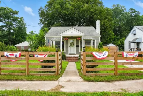 604 Earl St, Norfolk, VA 23503