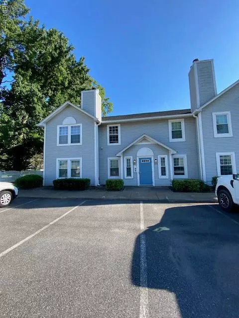 4805 Station House Ln, Virginia Beach, VA 23455
