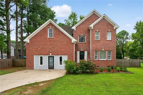 5903 Dunkirk St, Portsmouth, VA 23703