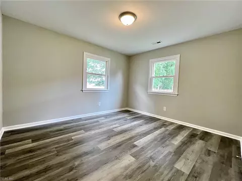 5108 Hazelwood Rd, Hampton, VA 23605 photo 16