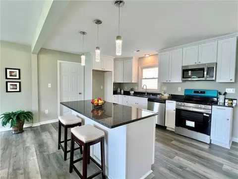 5108 Hazelwood Rd, Hampton, VA 23605 photo 5