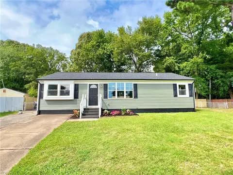 5108 Hazelwood Rd, Hampton, VA 23605 photo 2
