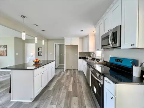 5108 Hazelwood Rd, Hampton, VA 23605 photo 8