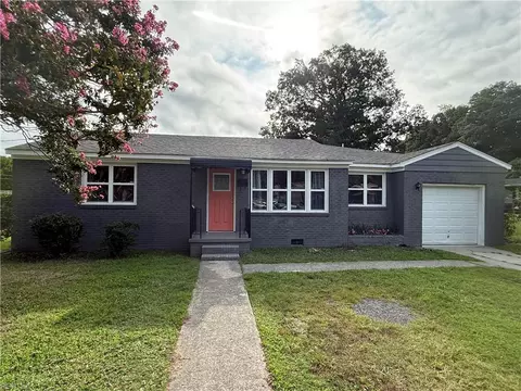 706 Hollywood Ave, Suffolk, VA 23434