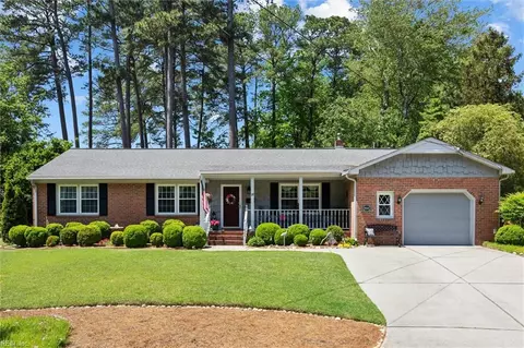 187 Spur Ct, Newport News, VA 23606