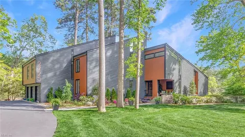 2725 River Rd, Virginia Beach, VA 23454