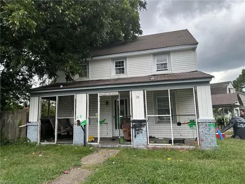 31 Gillis Rd, Portsmouth, VA 23702