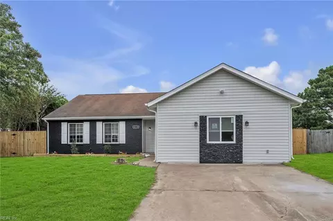814 Stony Dr, Newport News, VA 23608