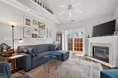 5197 Maracas Arch Arch #45, Virginia Beach, VA 23462