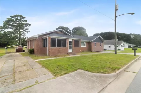 1235 White Marsh Rd, Suffolk, VA 23434