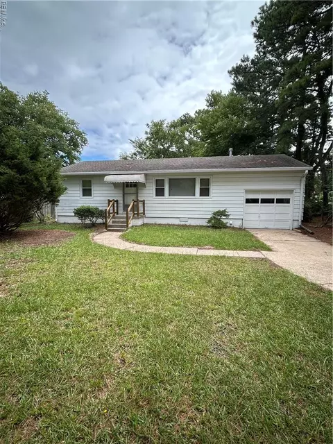 813 Old George Washington Hwy, Chesapeake, VA 23323
