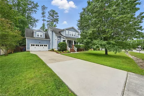 1853 Rockwood Dr, Chesapeake, VA 23323
