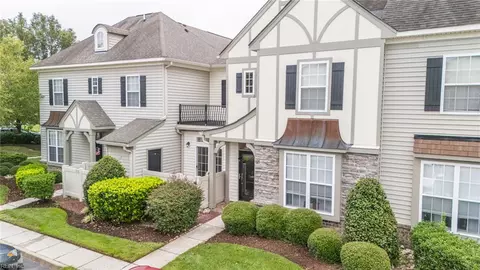 1505 Broad Water Arch Arch, Carrollton, VA 23314