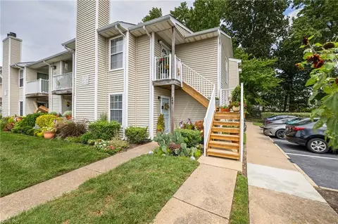 649 Crows Nest Ct #104, Virginia Beach, VA 23462