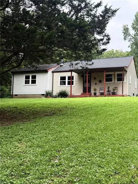 7185 T C Walker Rd, Gloucester, VA 23061