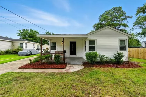 8258 Simons Dr, Norfolk, VA 23505