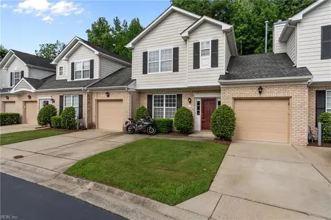 1440 Otterbourne Cir, Chesapeake, VA 23320