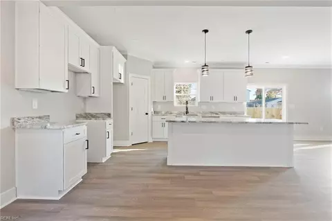 1103 Elizabeth Ct, Newport News, VA 23605