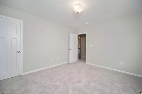 Bedroom - 2239 Captiva Ln, Chesapeake, VA 23321 photo 3 of 10