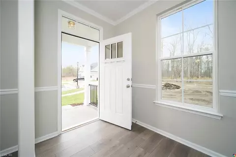 Entry Way - 2239 Captiva Ln, Chesapeake, VA 23321 photo 1 of 10