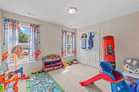 Bedroom - 219 Martha Lee Dr, Hampton, VA 23666 photo 6 of 7