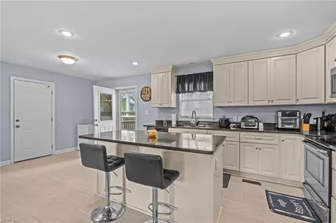 Kitchen - 219 Martha Lee Dr, Hampton, VA 23666 photo 3 of 6