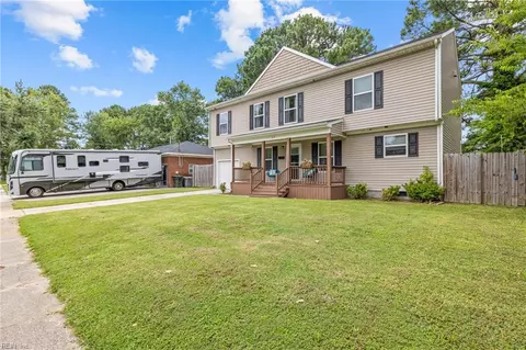 Exterior - 219 Martha Lee Dr, Hampton, VA 23666 photo 3 of 8