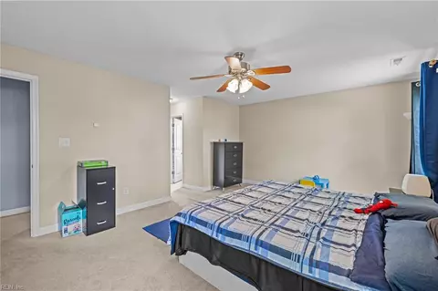 Bedroom - 219 Martha Lee Dr, Hampton, VA 23666 photo 4 of 7