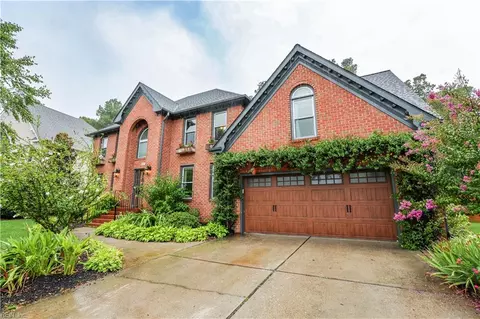 1012 Vineyard Ct, Chesapeake, VA 23322