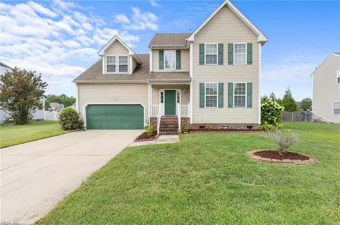 2204 Harton Ln, Chesapeake, VA 23323