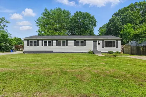 260 Richneck Rd, Newport News, VA 23608