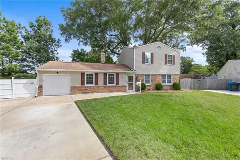600 Forrester Ct, Virginia Beach, VA 23452