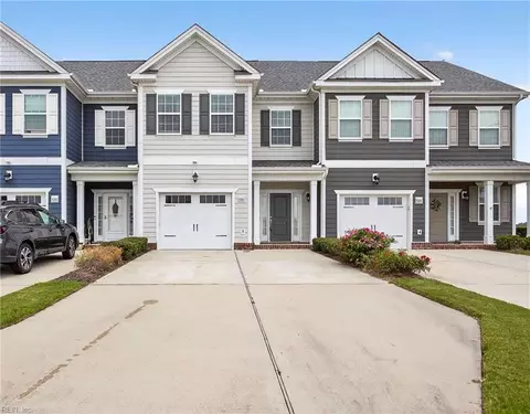 5263 Lombard St, Chesapeake, VA 23321