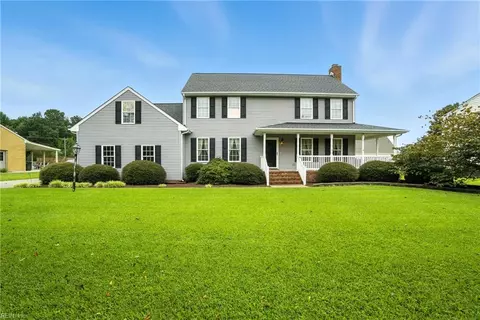 135 Bobwhite Ln, Franklin, VA 23851