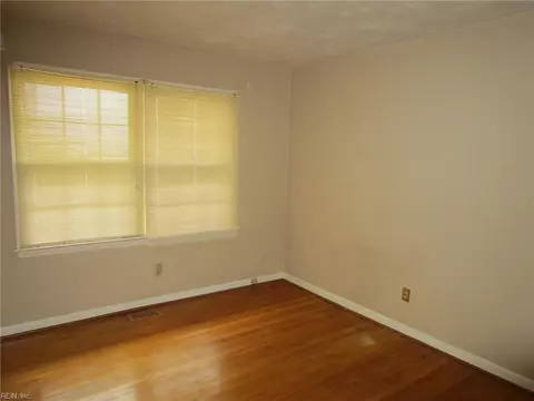 Other - 358 Lincoln St, Hampton, VA 23669 photo 2 of 4