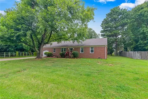 604 Clearfield Ave, Chesapeake, VA 23320