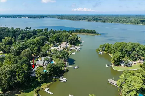1845 Windy Ridge Pt, Virginia Beach, VA 23454