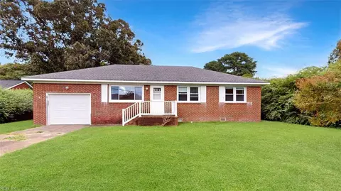 764 Woodstock Rd, Virginia Beach, VA 23464